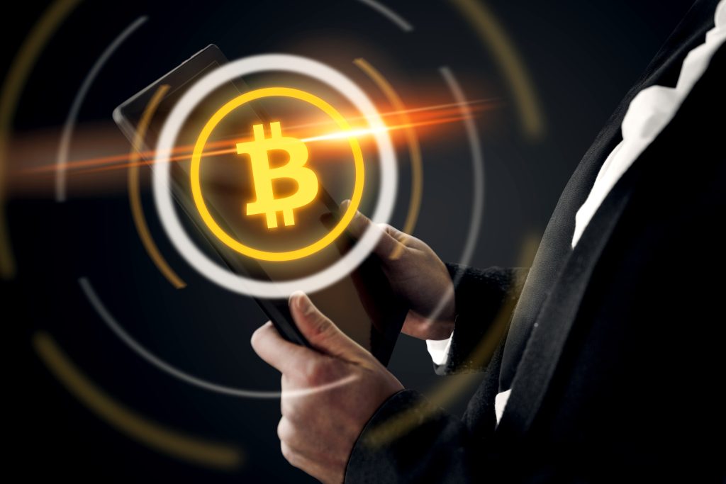Cómo-Empezar-a-Invertir-en-Criptomonedas-con-Poco-Dinero