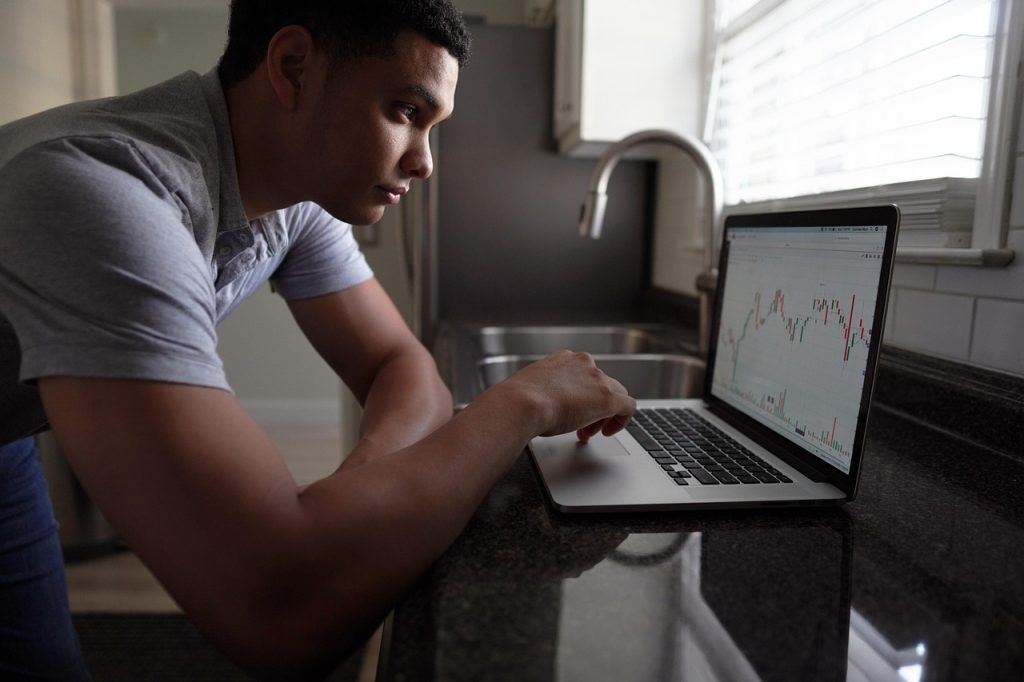 alertas de trading con inteligencia artificial 2025